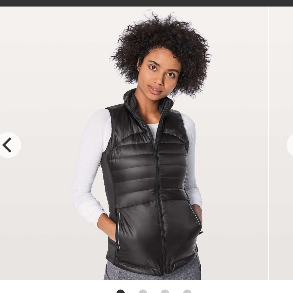 Lululemon Down For A Run Vest II
Black